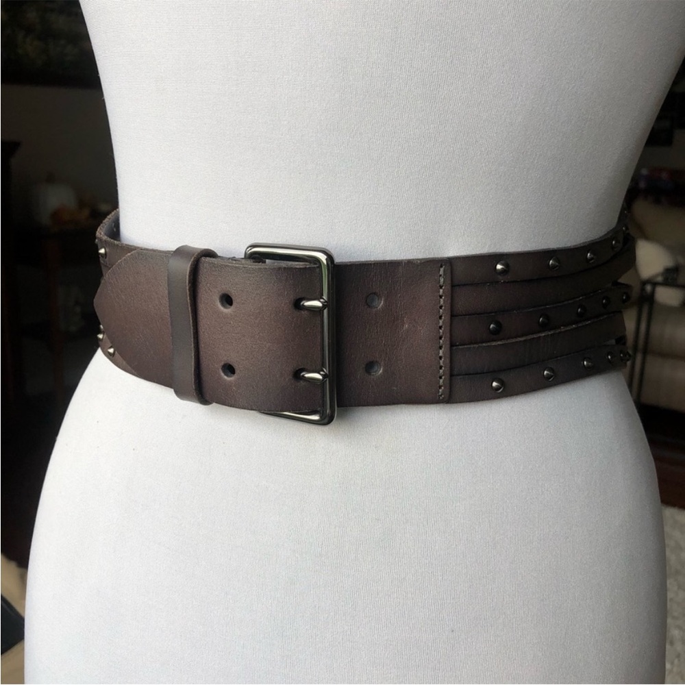 Rare vintage Linea Pelle dark brown edgey studded leather belt